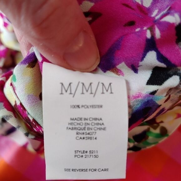 Glorious CAbi floral print top - Picture 10 of 11